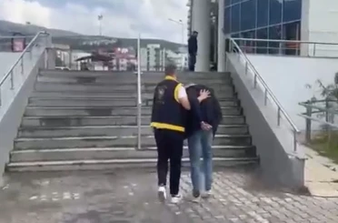 İskenderun’da 2 yıl hapis cezasıyla aranan şahıs yakalandı 