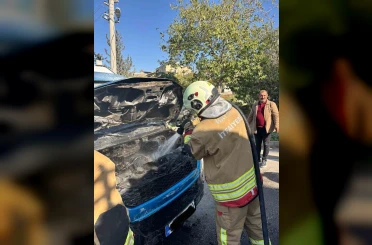 İskenderun’da minibüs yangını 