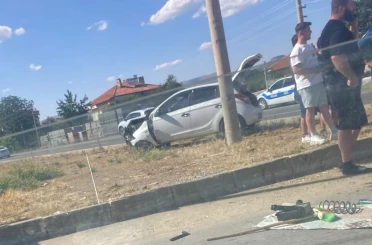 Isparta’da iki otomobil çarpıştı: 1 yaralı 
