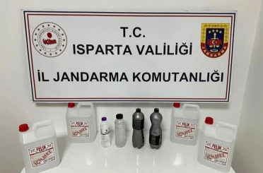 Isparta’da kaçak içki operasyonunda 2 şüpheli hakkında işlem başlatıldı 