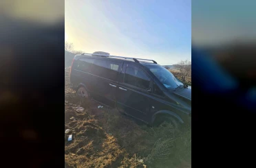 Isparta’da kontrolden çıkan araç şarampole uçtu: 10 yaralı 