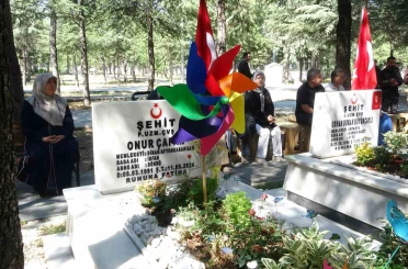 Isparta’da şehitler dualarla anıldı 