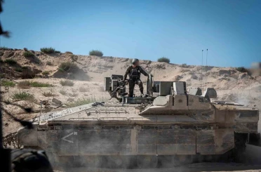 İsrail, Gazze Şehri’ne başlattığı kara harekatına ilişkin yeni görüntüler paylaştı 