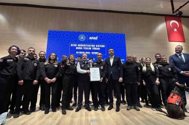 İstanbul’da 2 bin 141 arama kurtartma gönüllüsü AFAD peçini taktı 