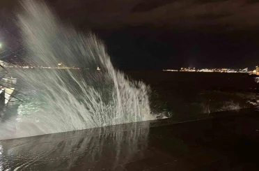İstanbul’da sabah saatlerinde lodos etkili oldu 