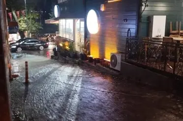 İstanbul’da sağanak yağış etkili oluyor
