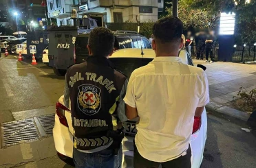 İstanbul’da tek teker üstünde yolculuk yapan 4 motosikletli kamerada: 93 bin 525 bin TL ceza 
