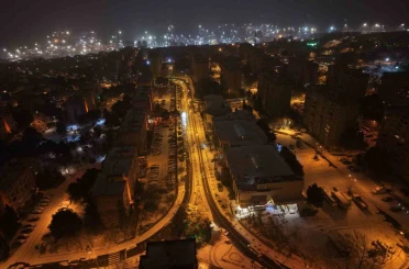 İstanbul’da yoğun kar yağışı böyle görüntülendi 