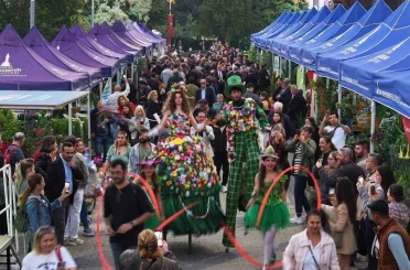 İzmir çiçek gibi açacak 