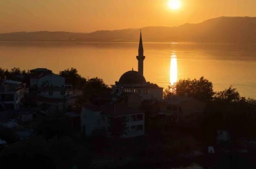 İzmir ve Çanakkale’ye rakip oldu: Elazığ’da kartpostallık gün batımı 