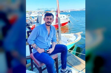 İzmir’de devrilen motosikletin sürücüsü hayatını kaybetti 