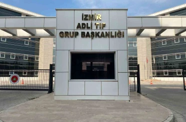 İzmir’de sahilde yeni doğmuş bebek cesedi bulundu 