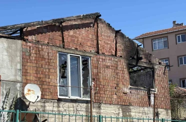 İzmit’te ev yangınında kundaklama şüphesi 