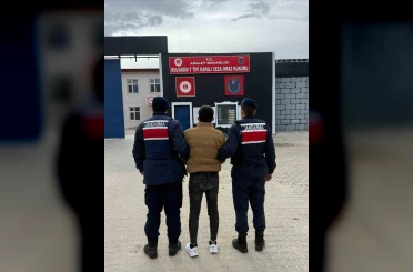 Jandarma aranan 50 kişiyi gözaltına aldı 