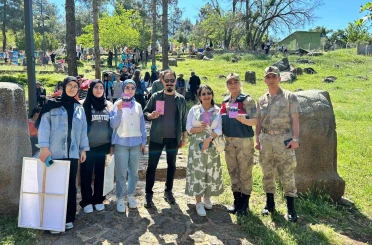 Jandarma ekipleri KADES uygulamasını tanıttı 