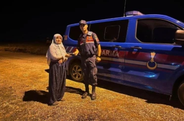 Jandarma kayıp telefonu sahibine ulaştırdı 