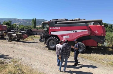 Jandarmadan hasat öncesi biçerdöver operatörlerine uyarılar 