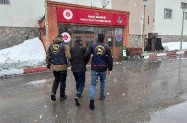 Jandarmanın ikna ettiği şahıs Irak’tan gelerek teslim oldu 