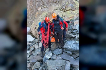 Kaçkar Dağları’na tırmanışta yaralanan dağcı kurtarıldı 