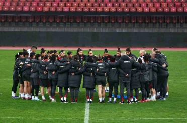 Kadın A Milli Takımı, İsviçre karşısında 