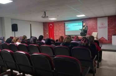 Kadınlara en iyi narkotik polisi anne eğitimi verildi 