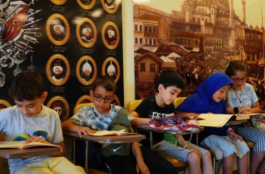 Kağıthane’de çocuklara uygulamalı eğitim veren ‘Yaşam Beceri Atölyeleri’ sürüyor 