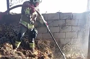 Kahramanmaraş’ta ahır yangını korkuttu 