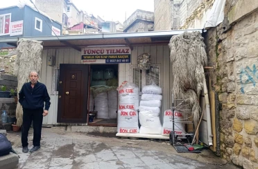 Kahramanmaraş’ta çeyizlerin vazgeçilmezi tarihe karıştı: Yüncülük can çekişiyor 