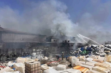 Kahramanmaraş’ta iş yeri yangını söndürüldü 
