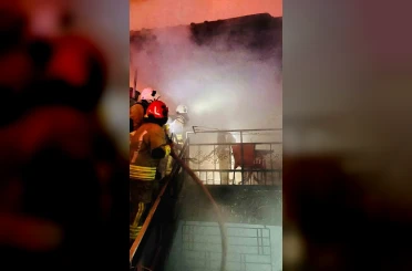 Kahramanmaraş’ta metruk evde yangın 