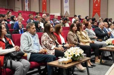 Kahramanmaraş’ta otizme dikkat çeken konferans 