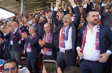 Kahta 02 Spor’dan tarihi zafer 