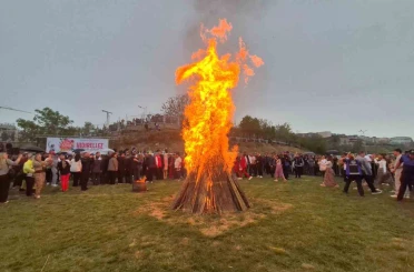 Kakava ateşi Tekirdağ’ı sardı: Baharı danslarla karşıladılar 
