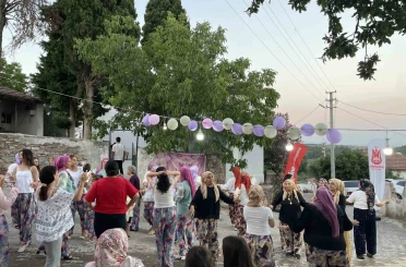 Kale Mahallesi’nde "Şalvar Gecesi" coşkusu 