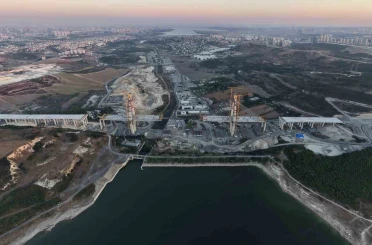 Kanal İstanbul’lun ilk köprüsünde 250 tonluk dev operasyon 