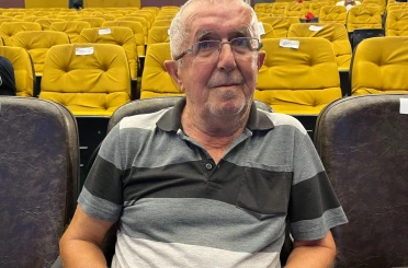 Kanser hastası engelli adamın hayalini bile kuramadığı evine kavuşunca döktüğü gözyaşı duygulandırdı