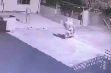 Kapaklı’da motosikletli hırsızlar inşaattan kablo çaldı 