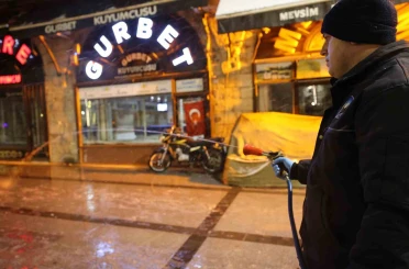 Kar yağışına karşı Tokat Belediyesi’nden etkin mücadele 