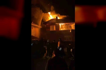 Karabük’te iki katlı evde korkutan yangın 