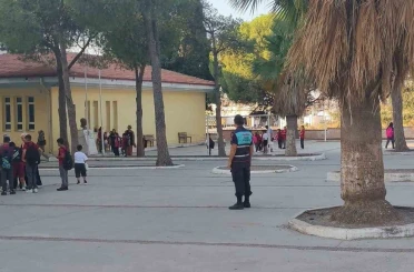 Karacasu’da okul çevrelerinde denetim gerçekleştirildi 