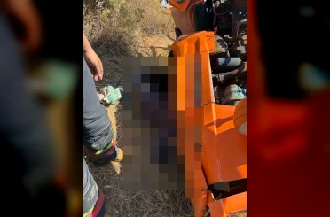 Karacasu’da traktör devrildi: 1 ölü 
