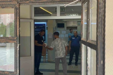 Karaman’da AYT heyecanı: 3’üncü üniversite için yarışan da vardı, kapıdan dönen de 