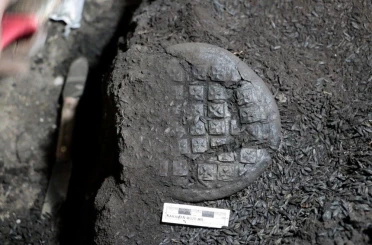 Karaman’da bin 300 yıllık bezemeli arpa ekmekleri bulundu 