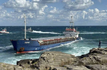 Karaya oturan "Rapid" gemisine alıcı çıkmadı 