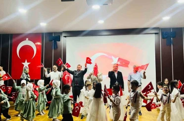 Kardeş Kur’an Kursları yılsonunu coşkuyla kutladı 