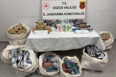 Kargo gönderiminden kaçak ürün çıktı 
