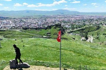 Kars göç vermeye devam ediyor: 2025’te 14 bin 201 kişi ilden ayrıldı 