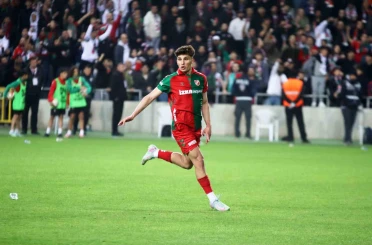 Karşıyaka, 3 oyuncuyla yollarını ayırmaya hazırlanıyor 