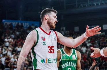Karşıyaka Basketbol’da iki ayrılık 