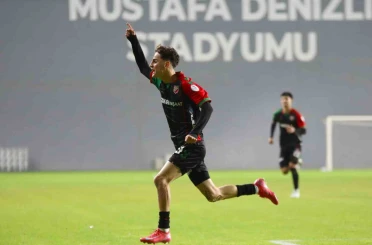 Karşıyaka’nın genç yeteneği Adem Yeşilyurt, Trabzonspor yolunda 
